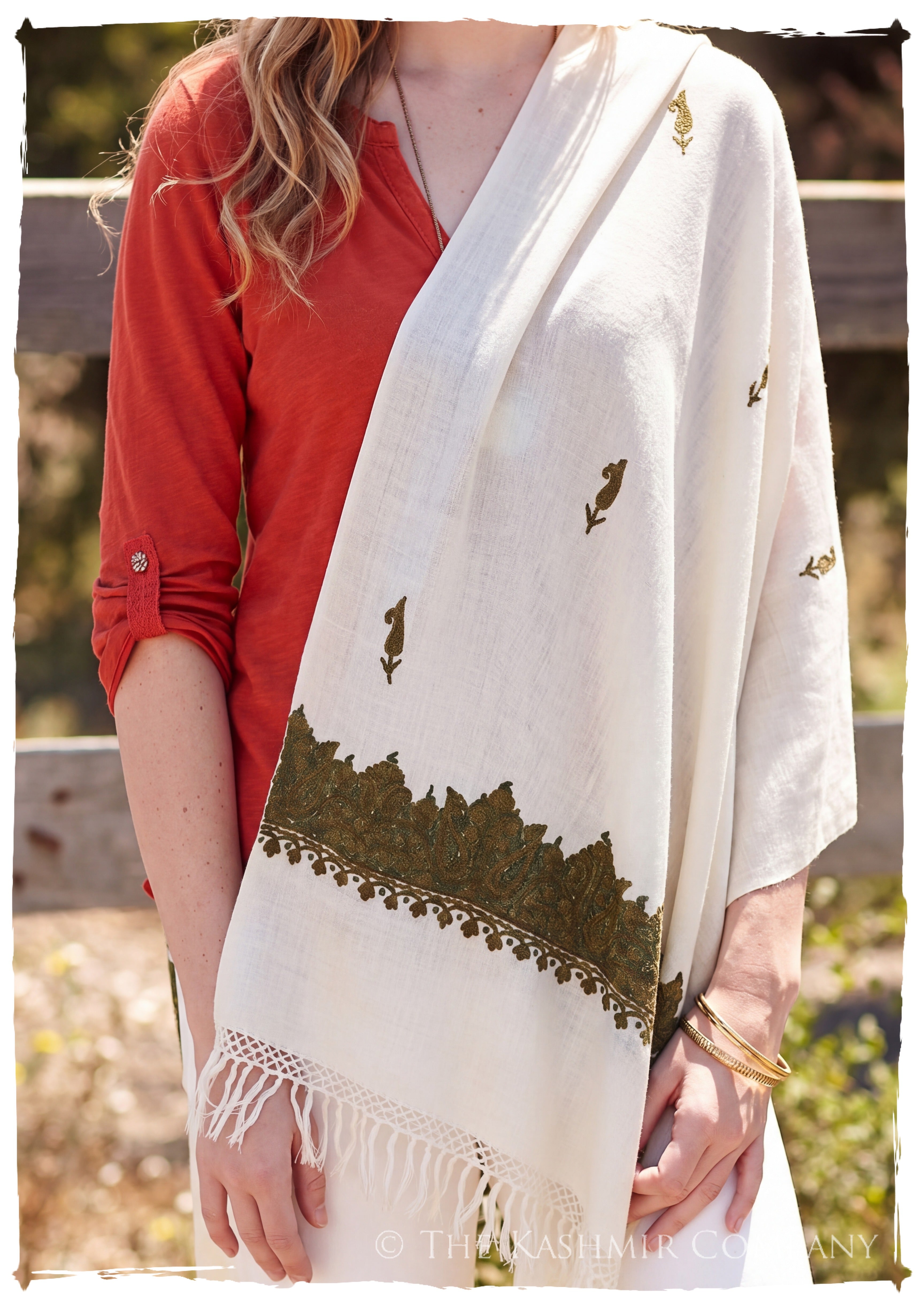 Constancé Frontières Paisley Gift Shawl — lifestyle