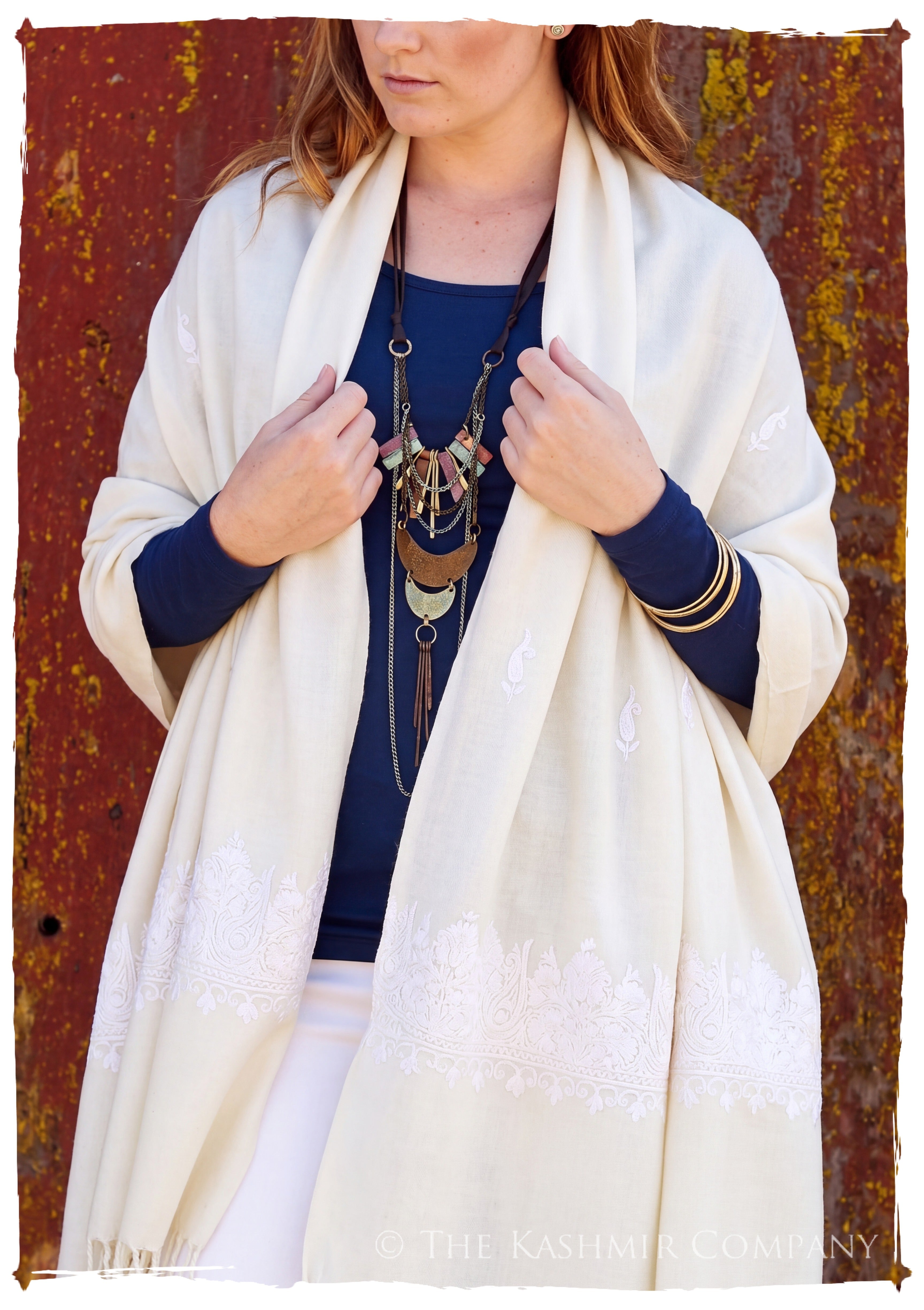 Simone Frontières Paisley Gift Shawl — lifestyle