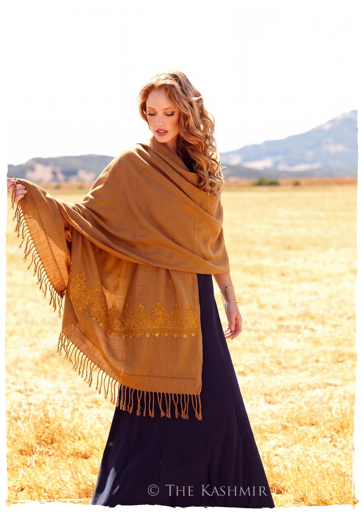 Tamara Frontières Paisley Gift Shawl — lifestyle