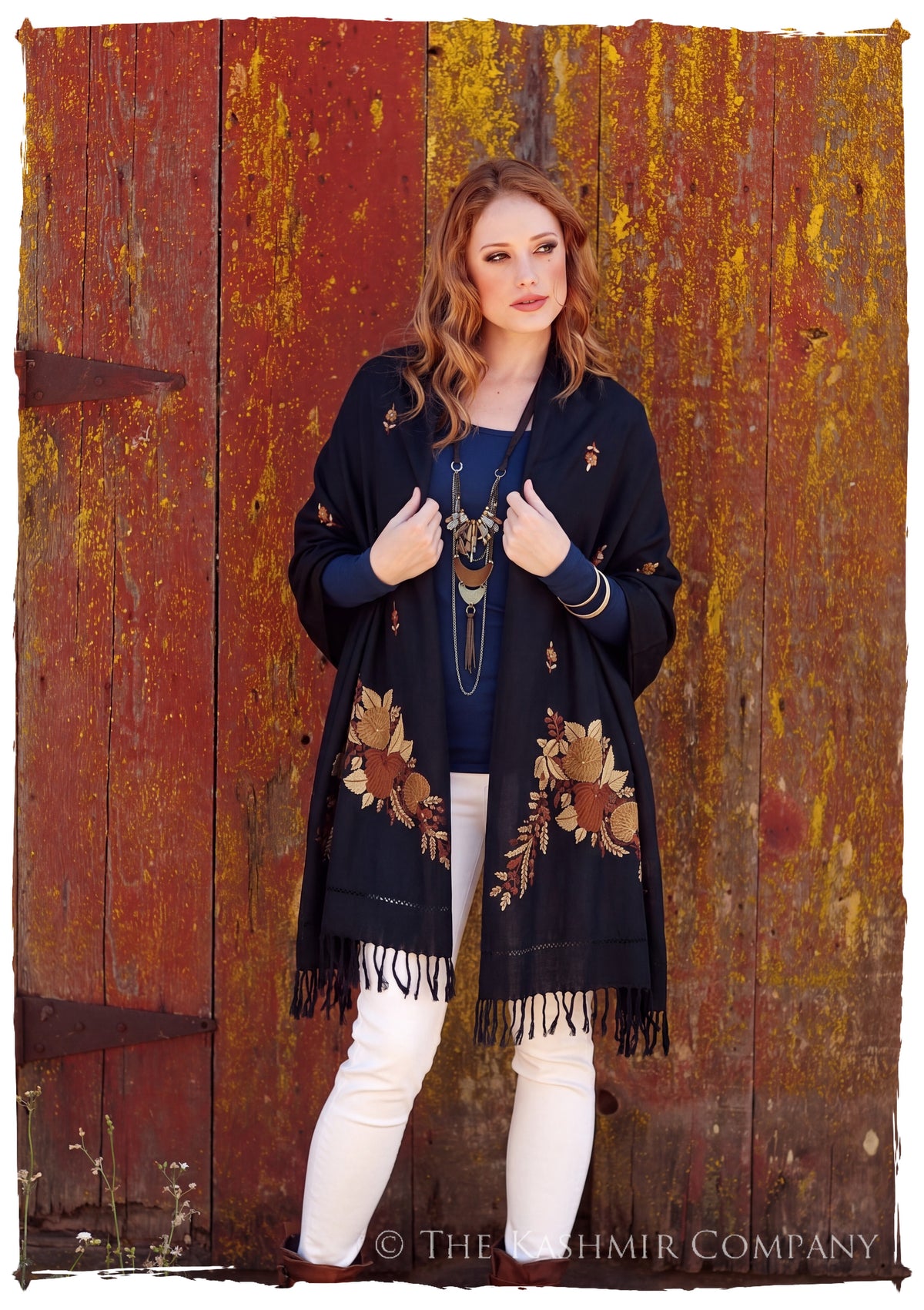 Léonie Frontières Jardin Gift Shawl — lifestyle