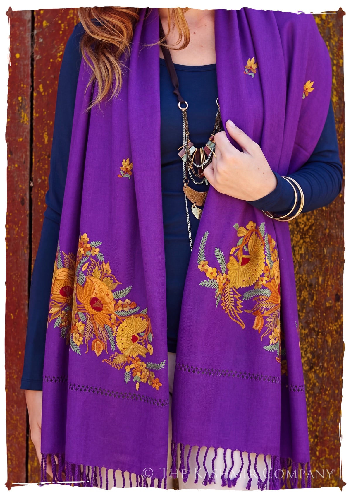 Fréderique Frontières Jardin Gift Shawl — lifestyle