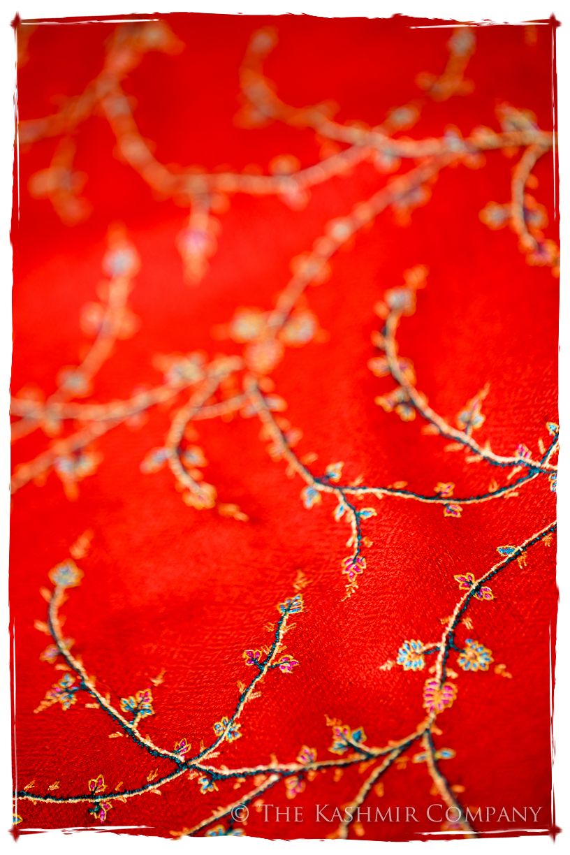 Cayenne l'or de Cléopâtre Jardin L'amour Soft Cashmere Scarf/Shawl