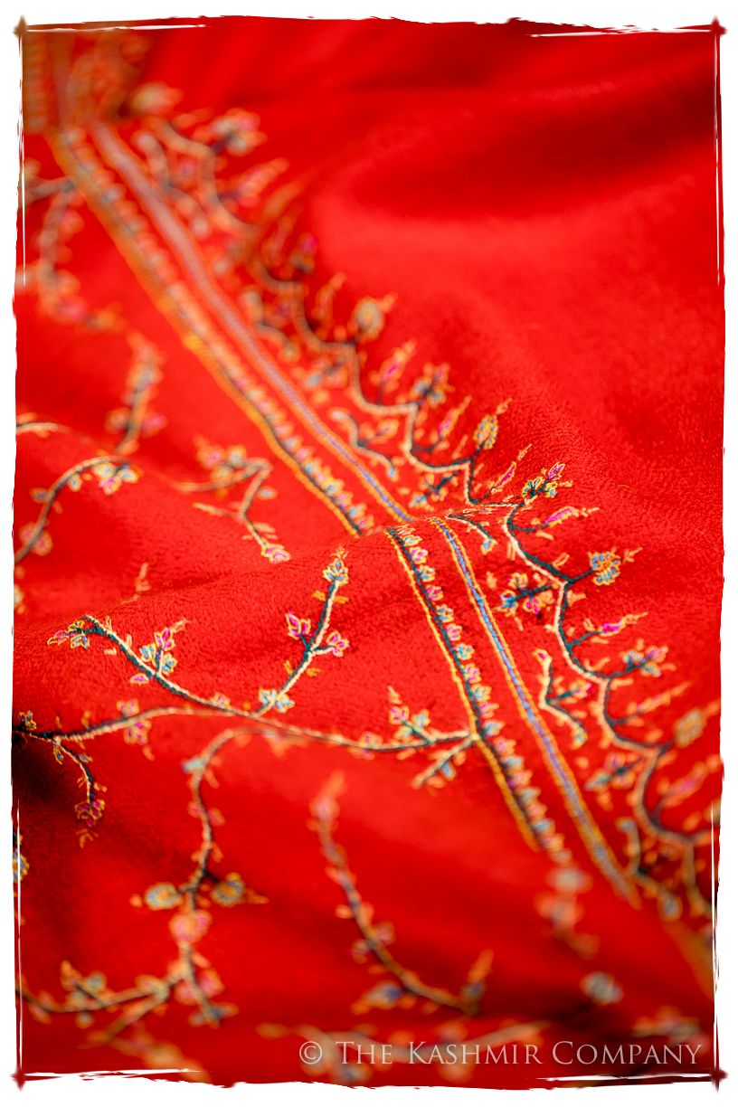 Cayenne l'or de Cléopâtre Jardin L'amour Soft Cashmere Scarf/Shawl