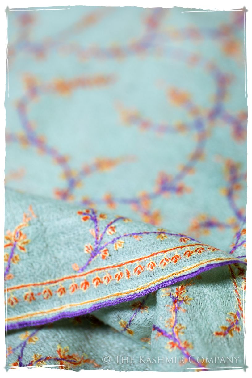 Jade de Cléopâtre Jardin L'amour Soft Cashmere Scarf/Shawl