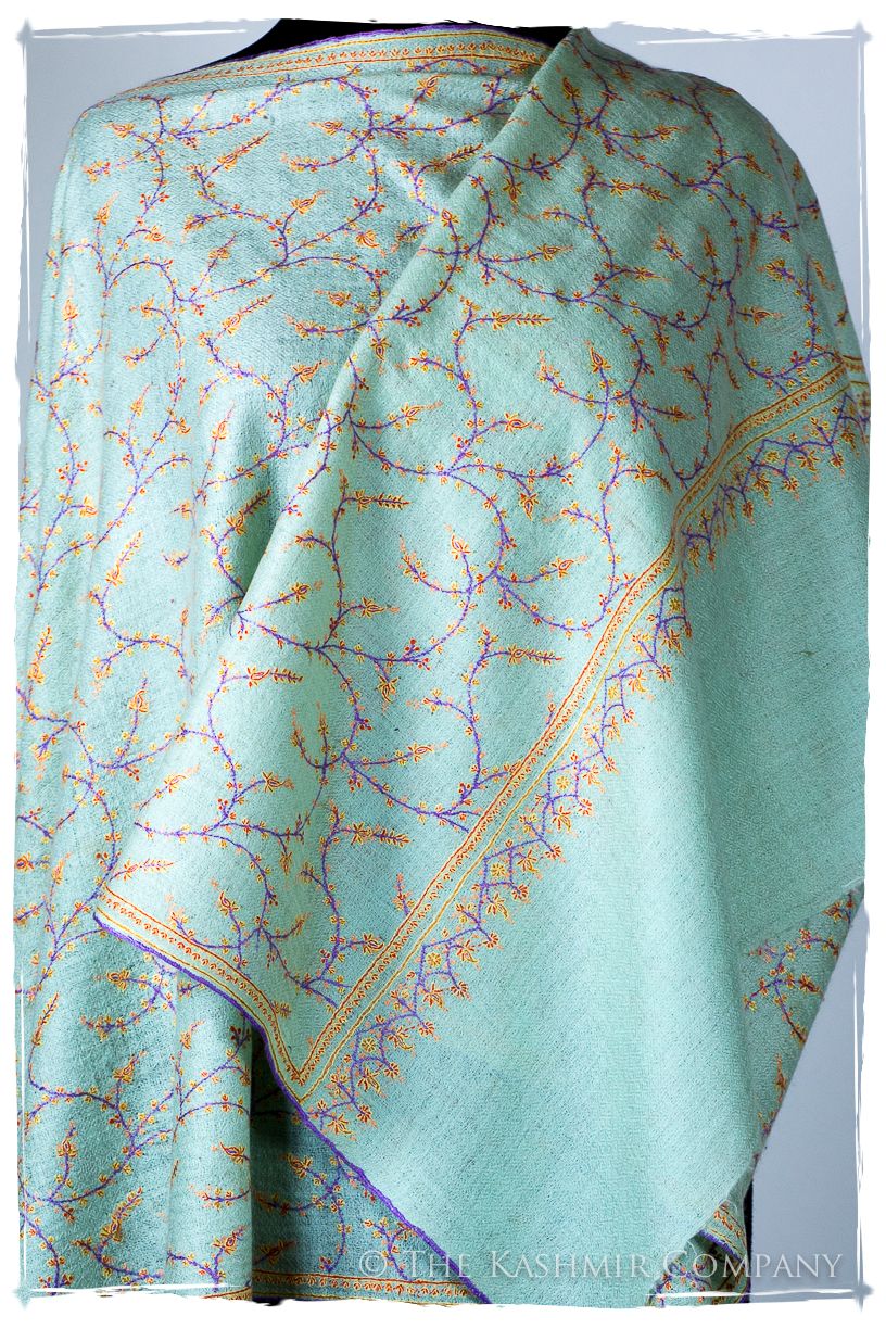 Jade de Cléopâtre Jardin L'amour Soft Cashmere Scarf/Shawl