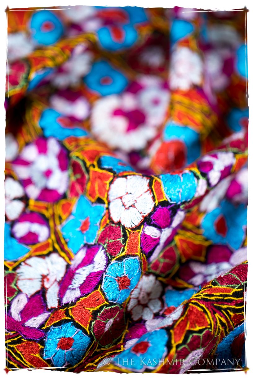 Croix Papier Mâché Fleurs La Rive Gauche Shawl