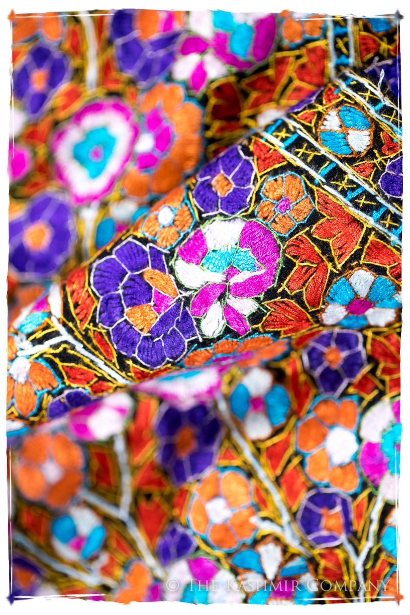 Lisieux Papier Mâché Fleurs La Rive Gauche Shawl