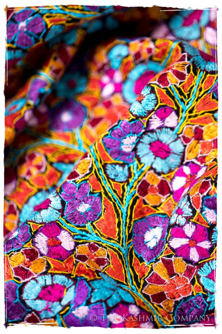 Beaune Papier Mâché Fleurs La Rive Gauche Shawl