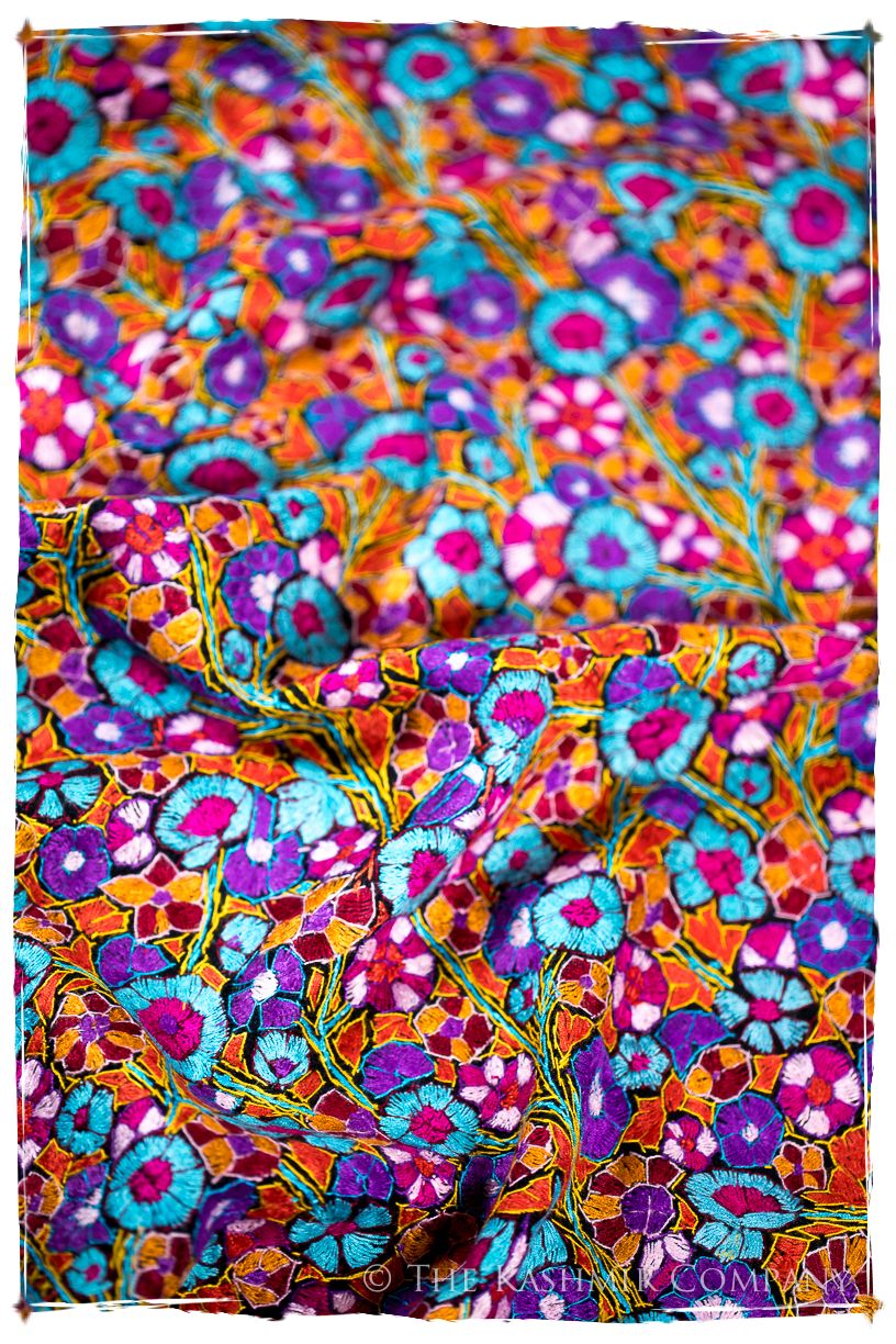 Beaune Papier Mâché Fleurs La Rive Gauche Shawl
