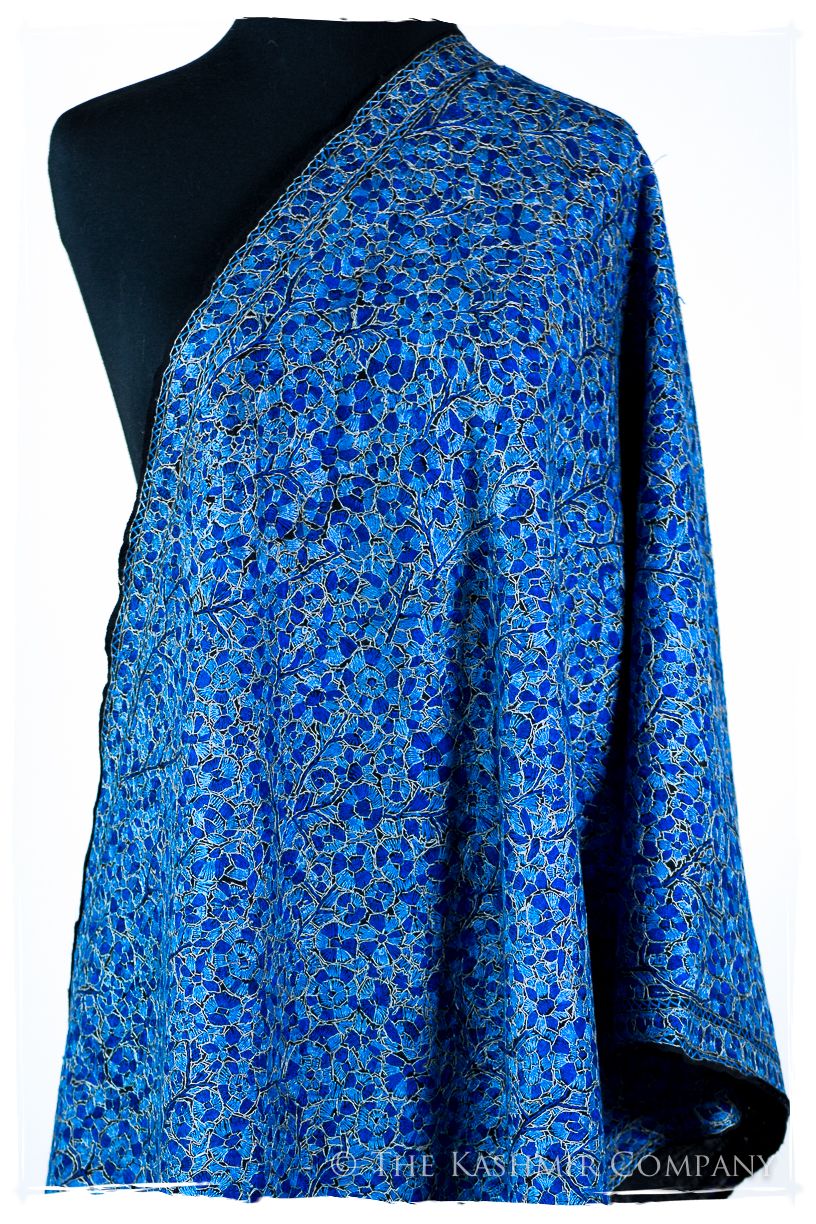 Oyonnax Papier Mâché Fleurs La Rive Gauche Shawl