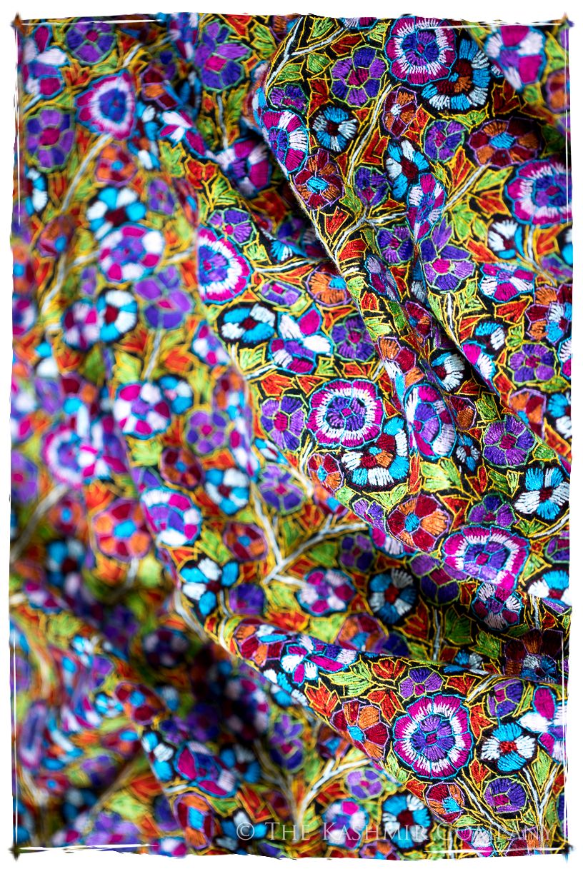 Montfermeil Papier Mâché Fleurs La Rive Gauche Shawl