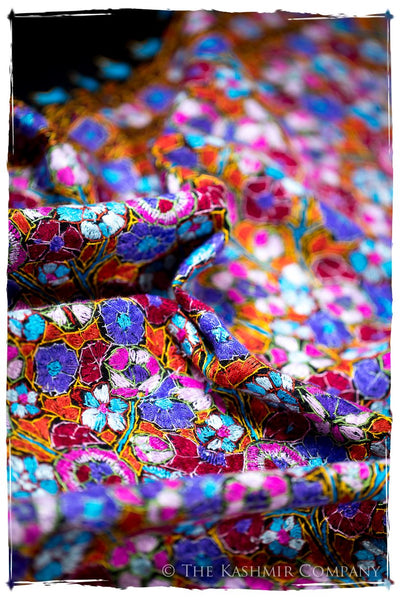 Aurillac Papier Mâché Fleurs La Rive Gauche Shawl