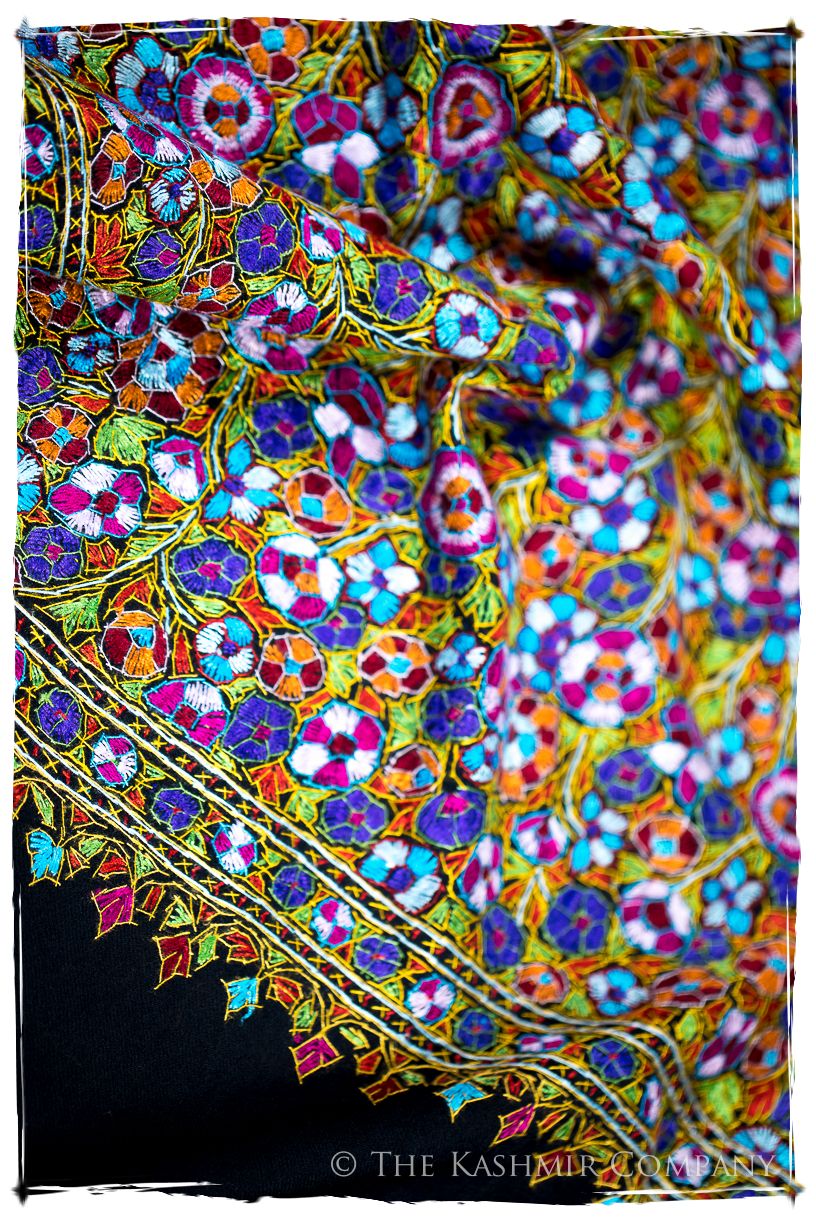 Vienne Papier Mâché Fleurs La Rive Gauche Shawl
