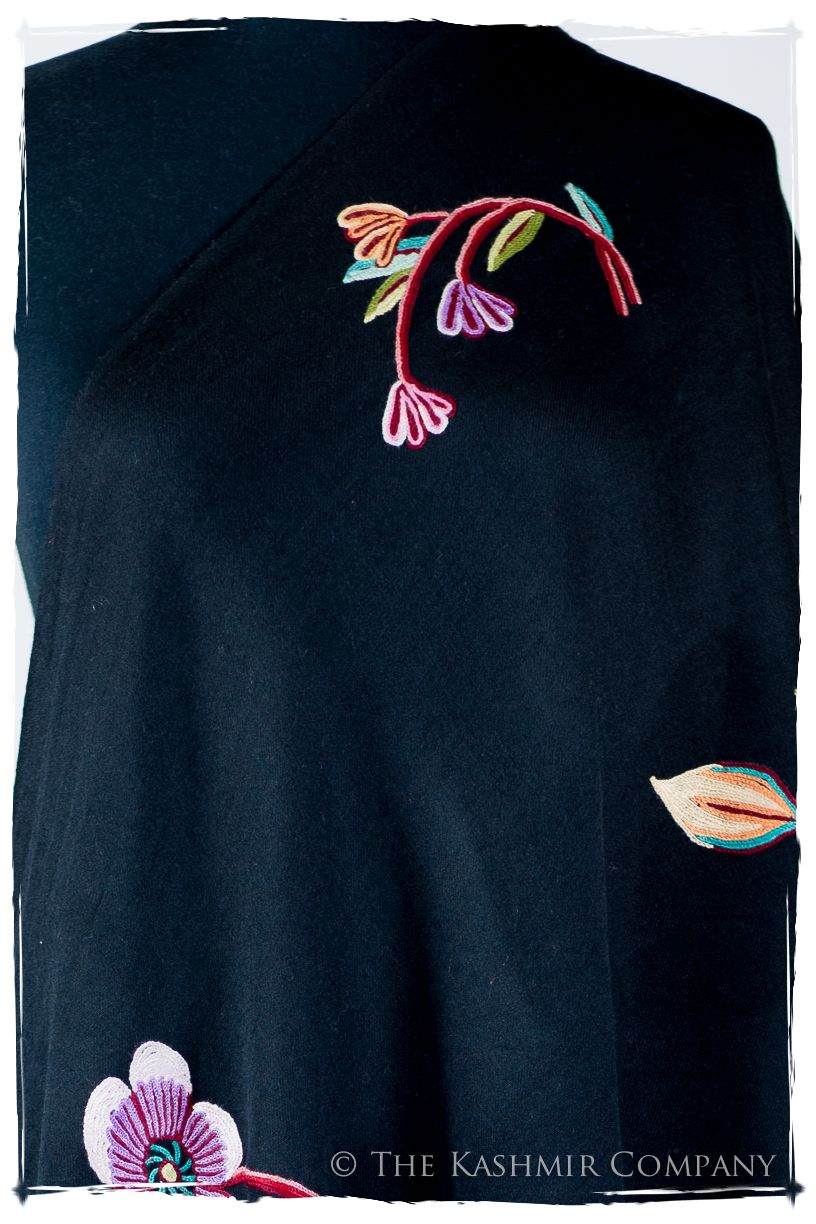Angèle Je Ne Sais Quoi Shawl