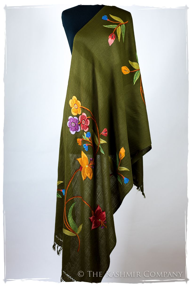 Jocelyne Je Ne Sais Quoi Shawl