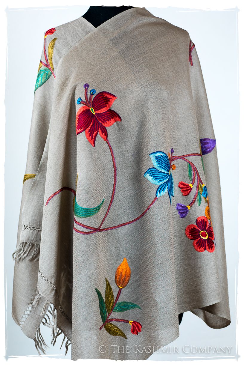Maria Antonina Je Ne Sais Quoi Shawl