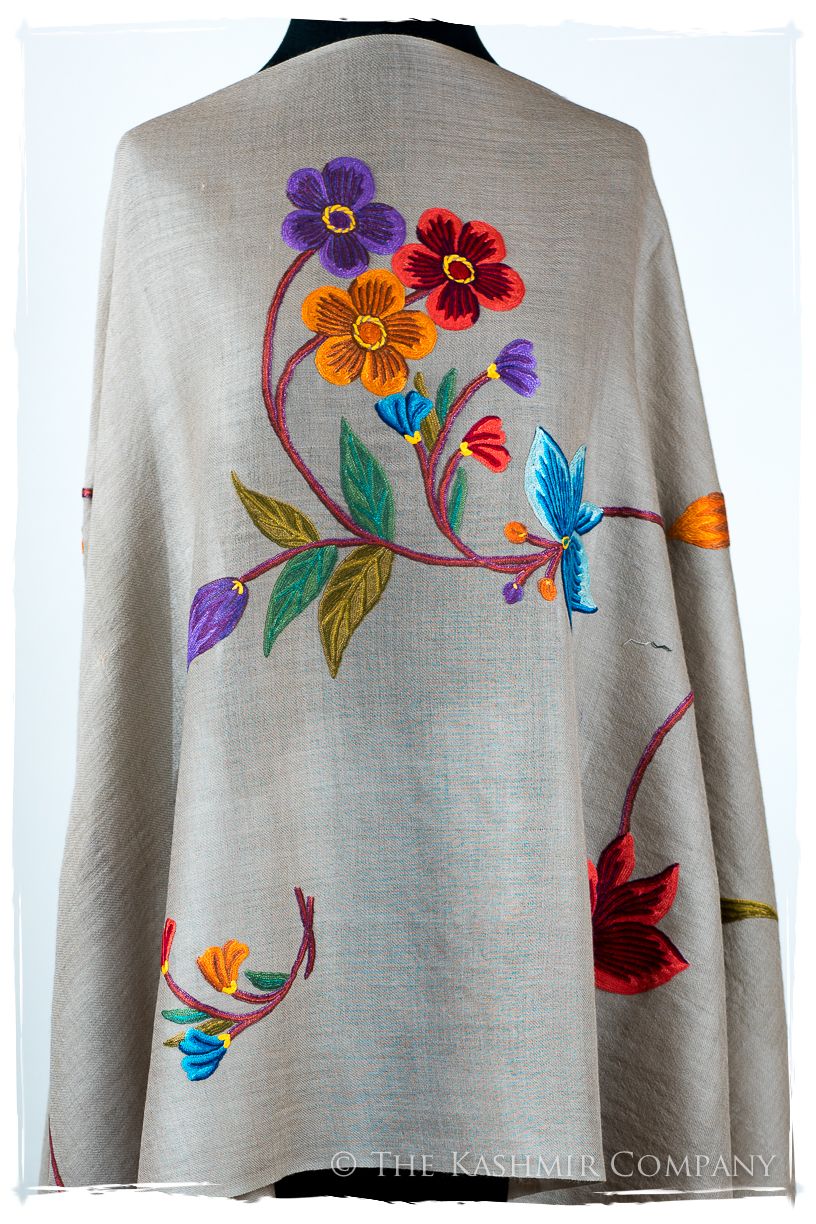 Maria Antonina Je Ne Sais Quoi Shawl