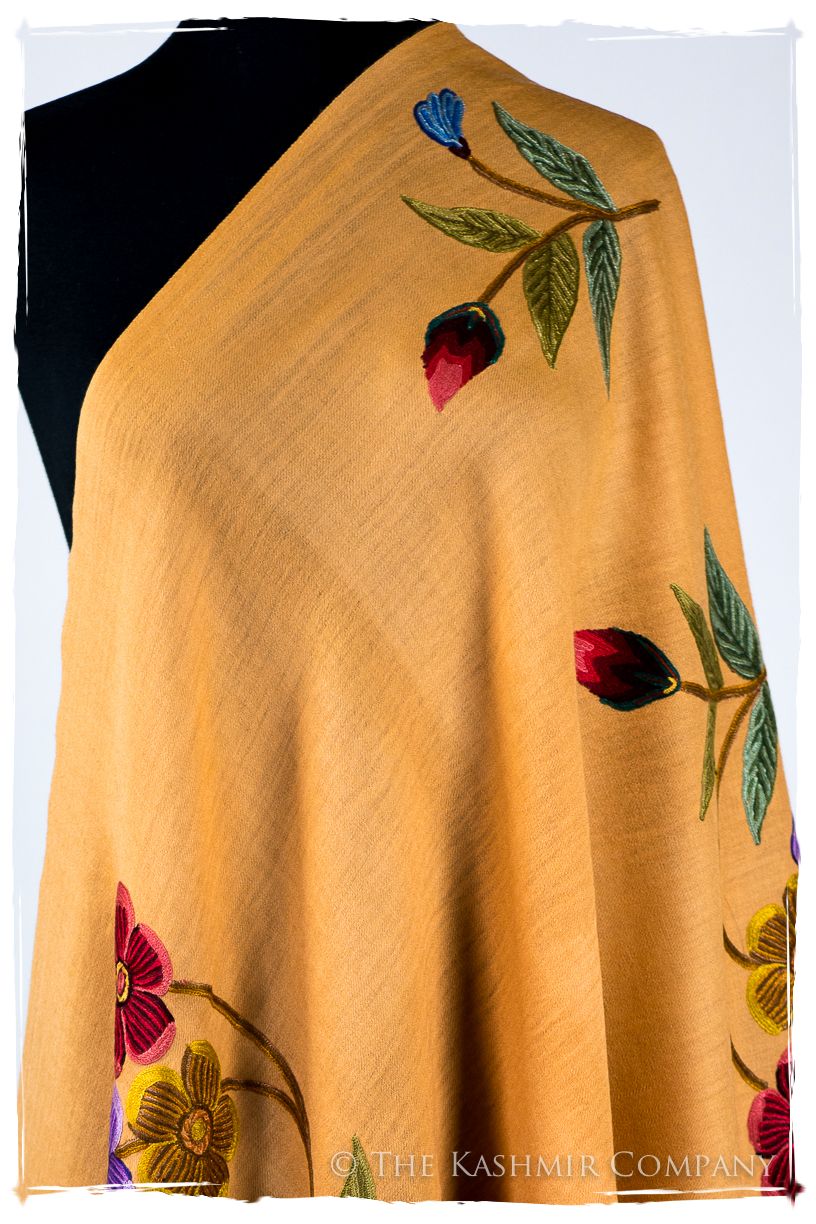 Lena Je Ne Sais Quoi Shawl