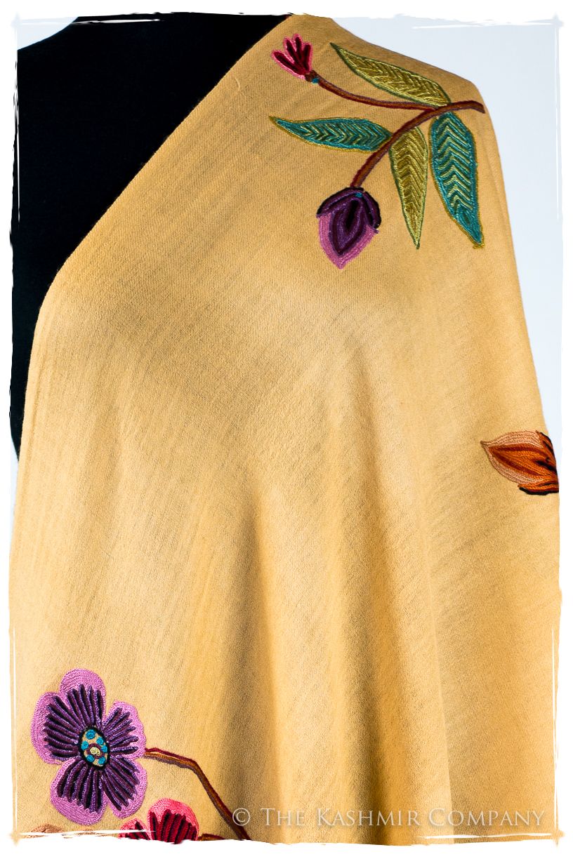 Arlette Je Ne Sais Quoi Shawl