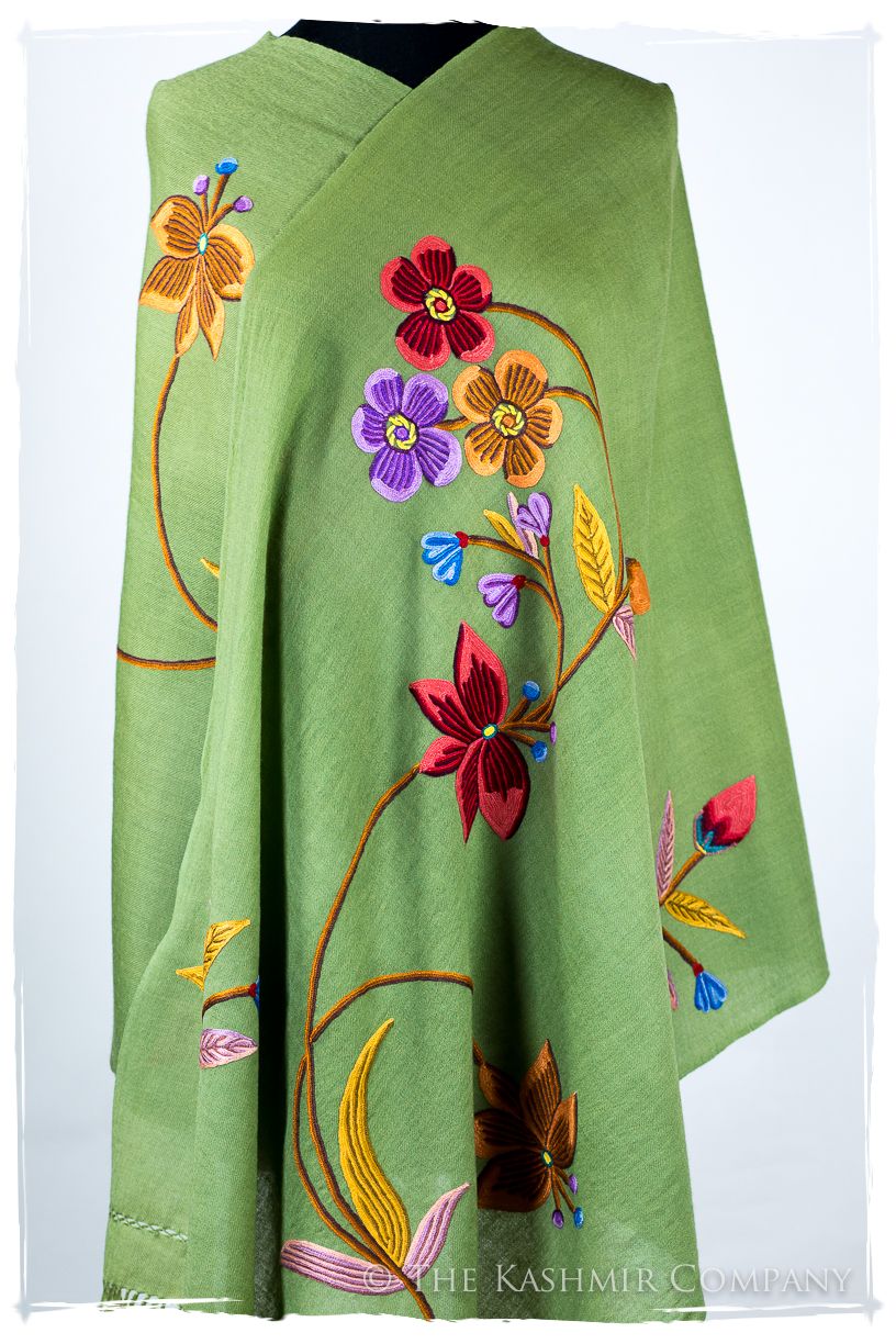 Marie-Agnès Je Ne Sais Quoi Shawl