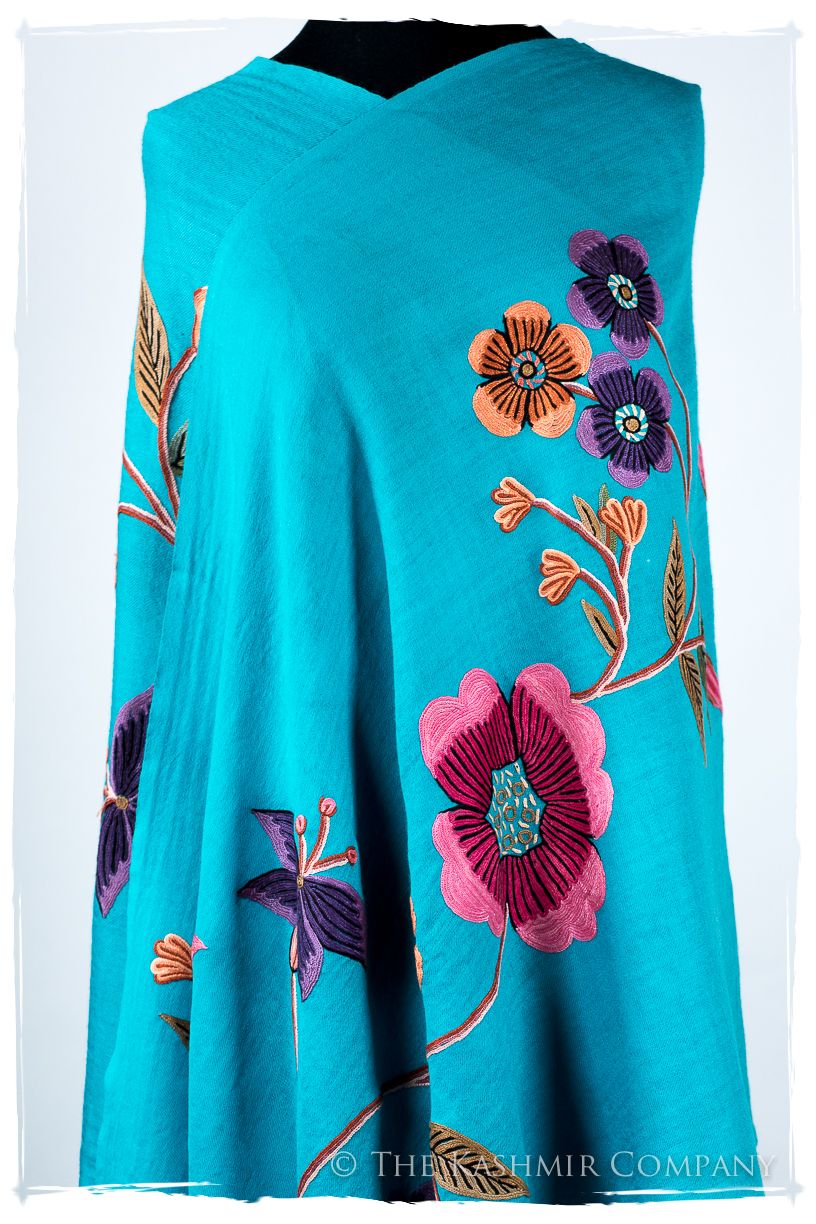 Maryse Je Ne Sais Quoi Shawl