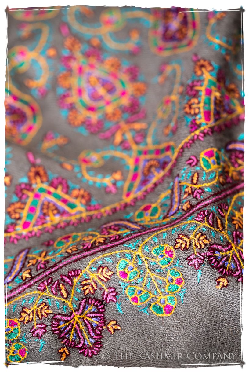 The Jewel Menagerie - Grand Pashmina Shawl