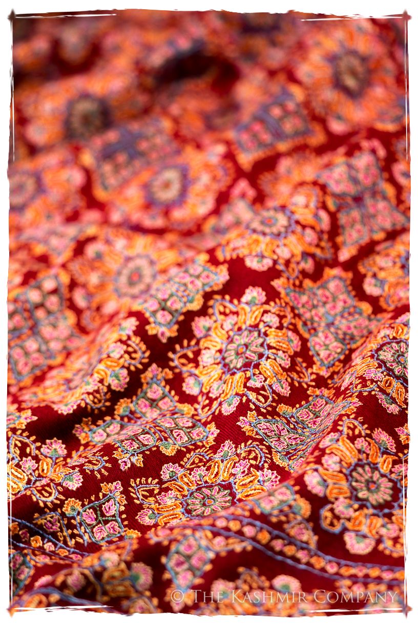The Bordeaux Montmartre - Grand Pashmina Shawl