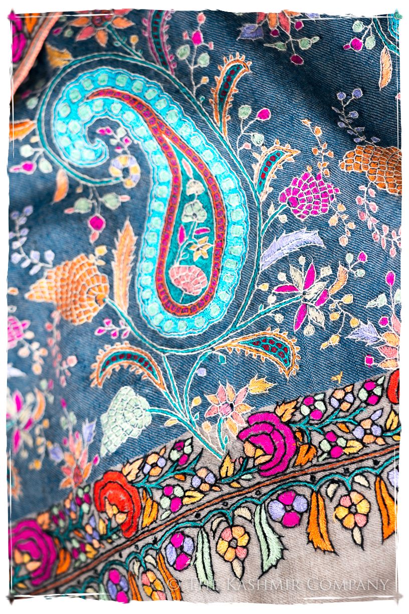 Princess Jezebel - Grand Pashmina Shawl