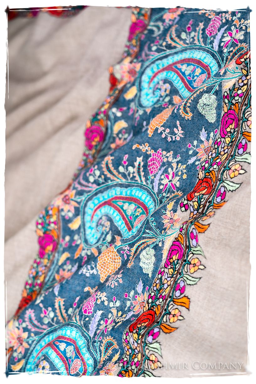 Princess Jezebel - Grand Pashmina Shawl