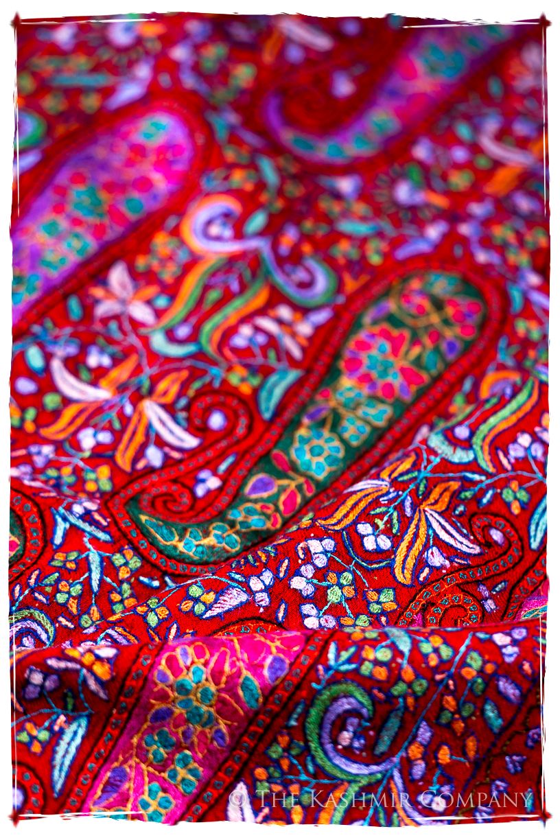 Le Rougé Paisley - Grand Pashmina Shawl