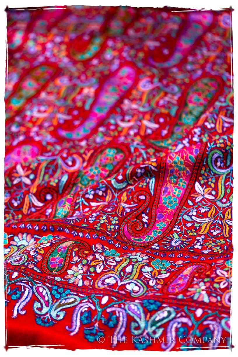 Le Rougé Paisley - Grand Pashmina Shawl