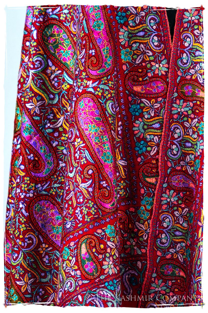 Le Rougé Paisley - Grand Pashmina Shawl