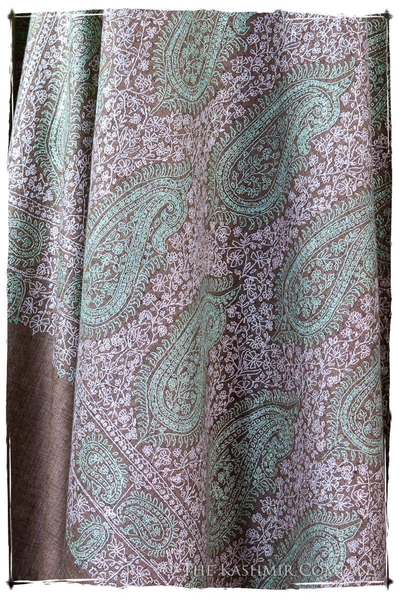 The Tropézienne - Grand Pashmina Shawl