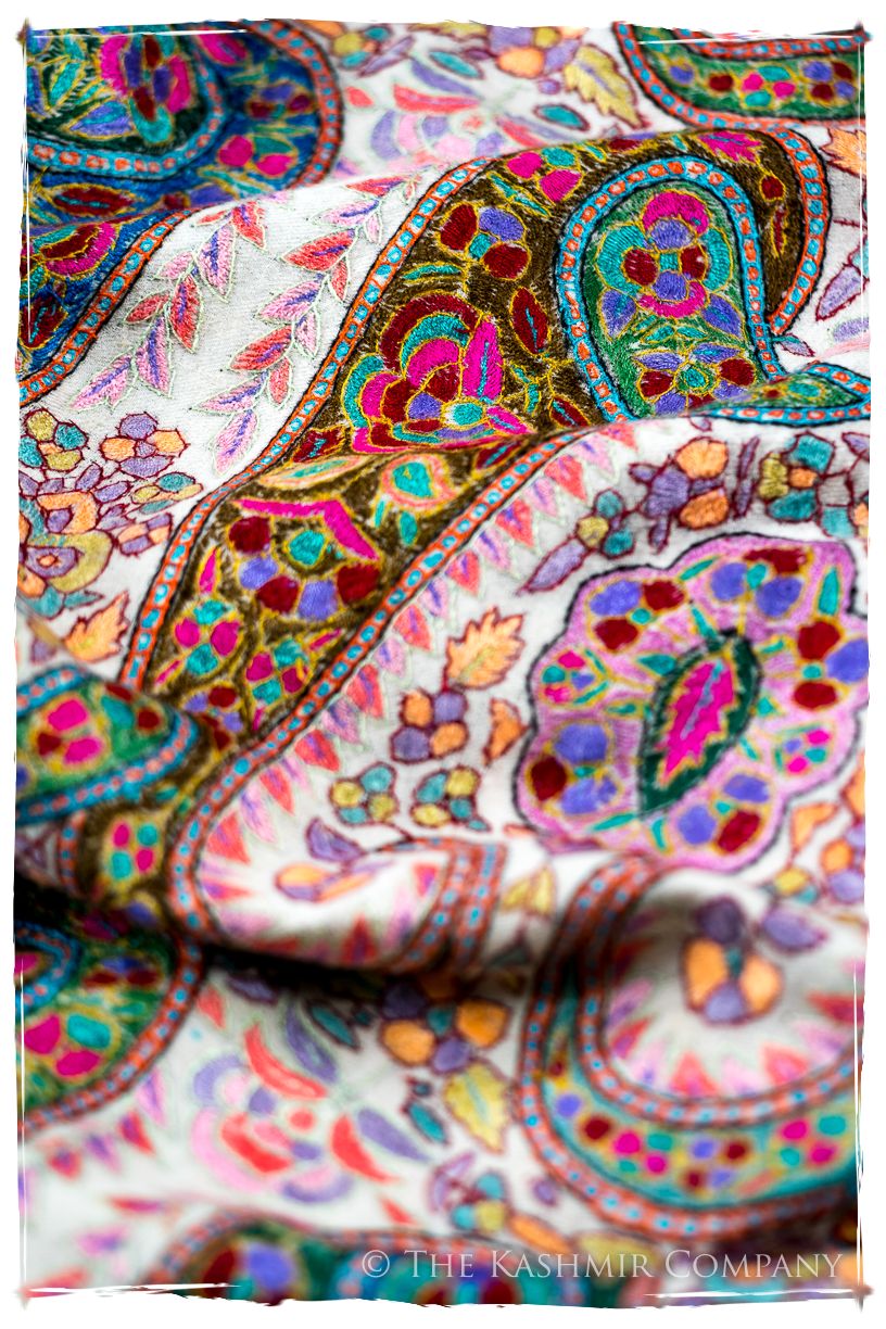 The Renaissance Français - Grand Pashmina Shawl