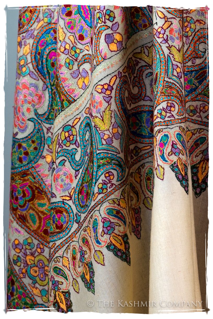 The Renaissance Français - Grand Pashmina Shawl