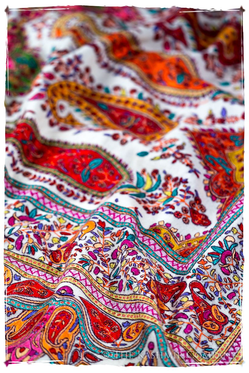 The Artisté Palétte- Grand Pashmina Shawl
