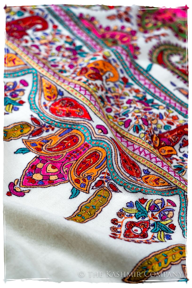The Artisté Palétte- Grand Pashmina Shawl
