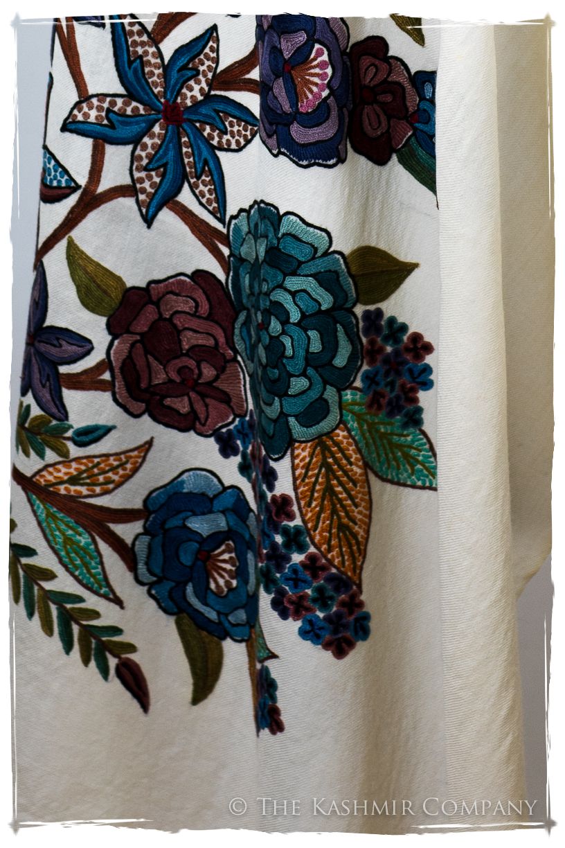 Nouvelle Soirée Genevé d'ivoire Shawl