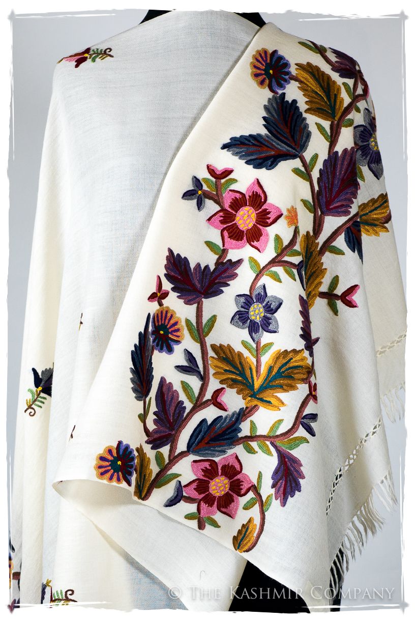 Lucienne Clairière d'ivoire Renoirs Dream Shawl