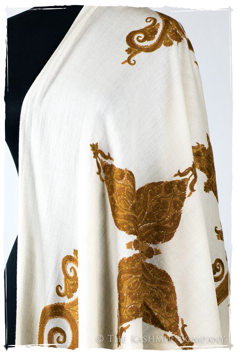 Dachshund Denise Royale Paisley Shawl