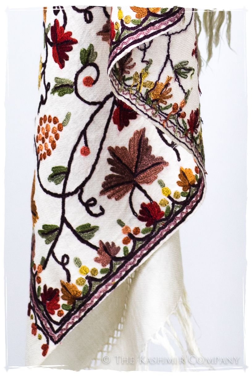 Château de Berne Provence Feuilles de Vigne Shawl