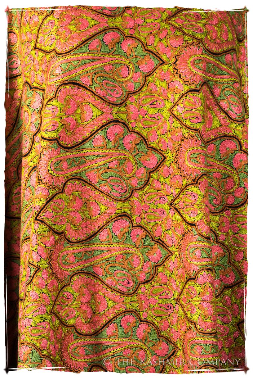 Joyaux de Taj Antiquaires Shawl