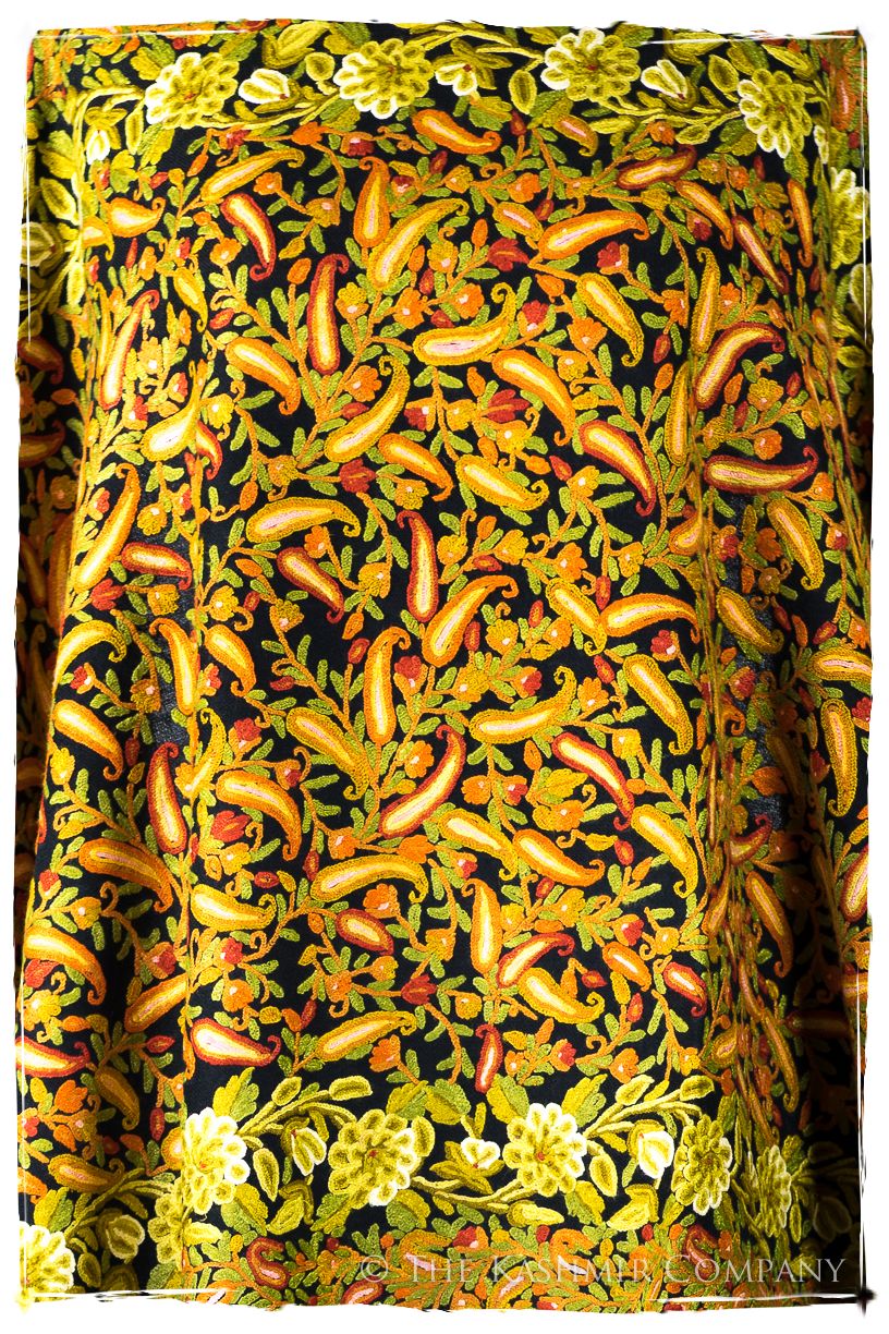 Jardin du reine Italienne Paisley Antiquaires Shawl