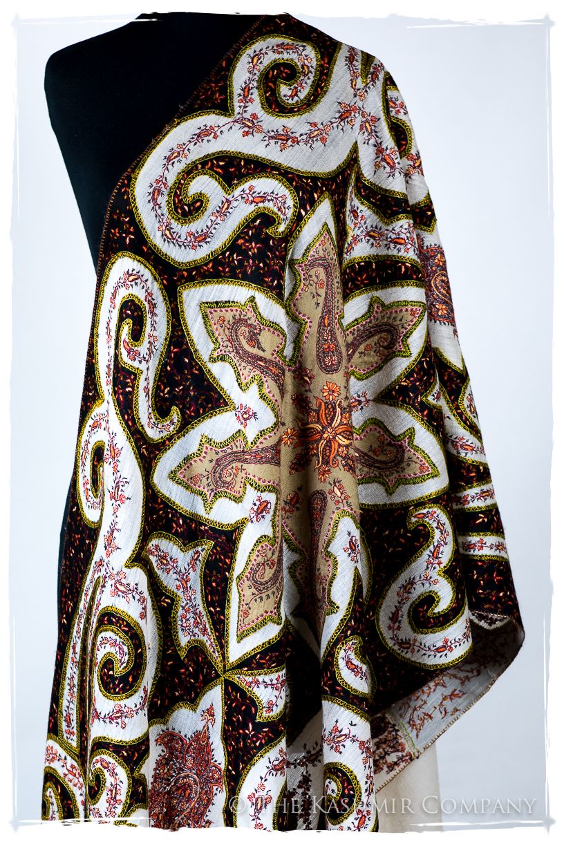 The Mona Lisa Blanc Noir Citron Deux Shawl