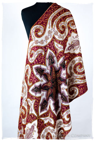 The Mona Lisa Bordeaux Blanc Deux Shawl