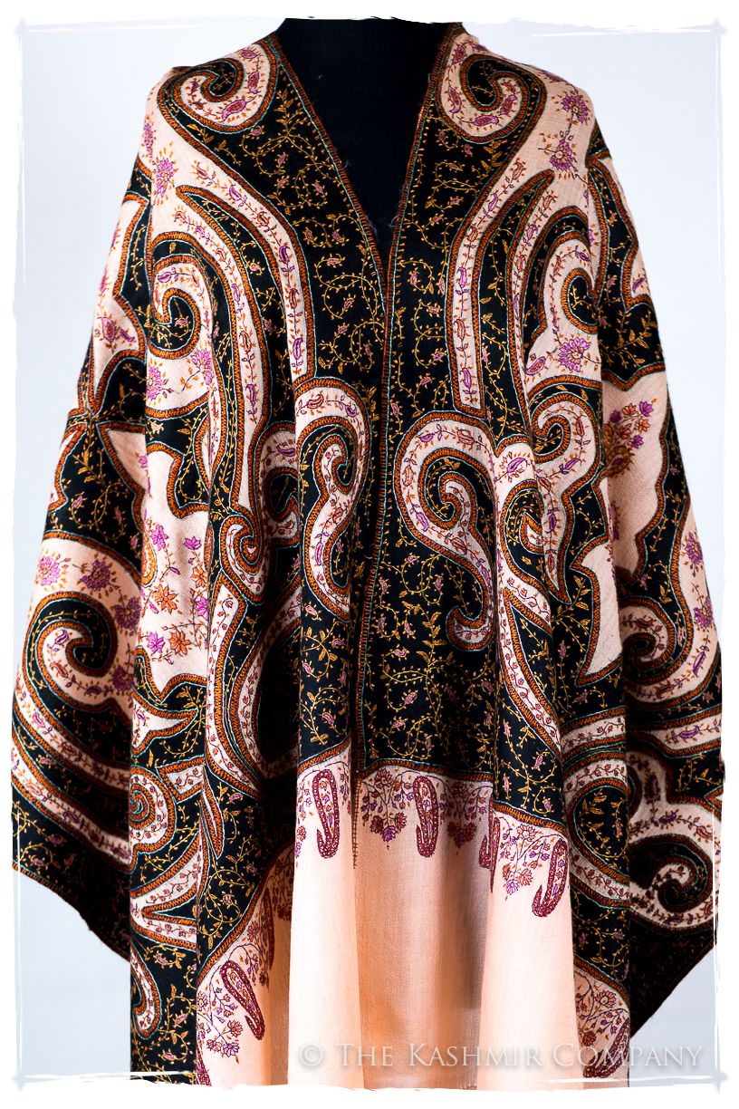 The Mona Lisa Noir Rose Deux Shawl