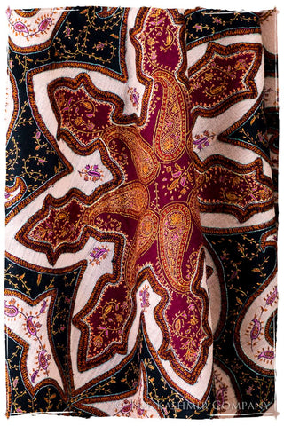 The Mona Lisa Noir Rose Deux Shawl