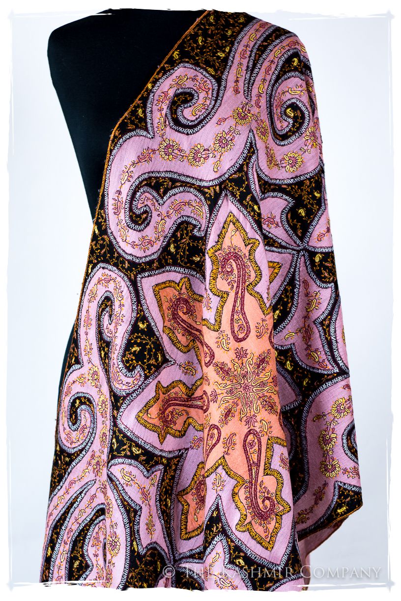 The Mona Lisa Noir Rose Deux Shawl