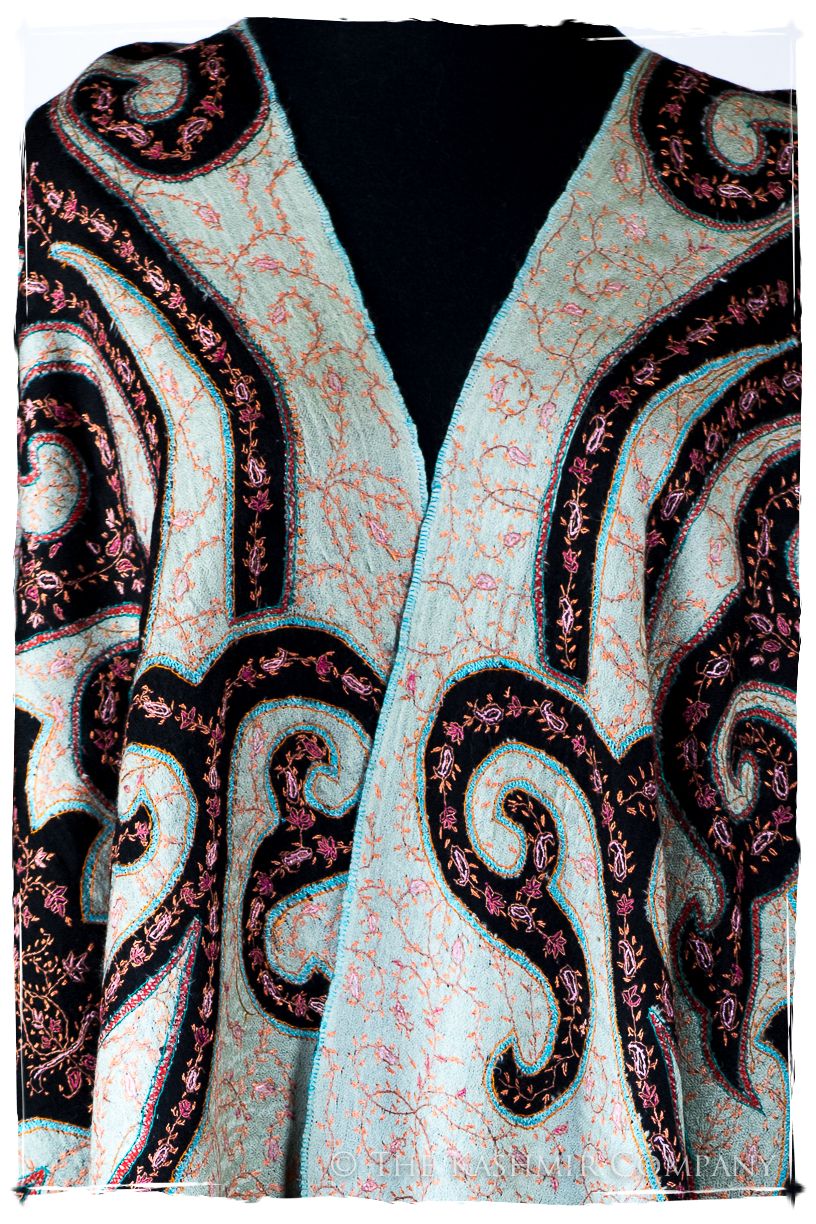 The Mona Lisa Bordeaux Noir Marina Deux Shawl