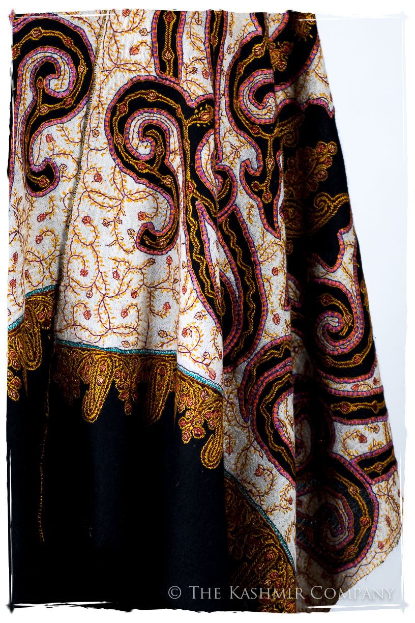 The Mona Lisa Noir Rose Gold Deux Shawl